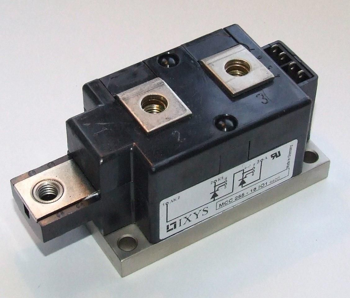 IXYS *IXYS MCC312-16IO1, Dual Thyristor Module 1600V, 320A 150mA