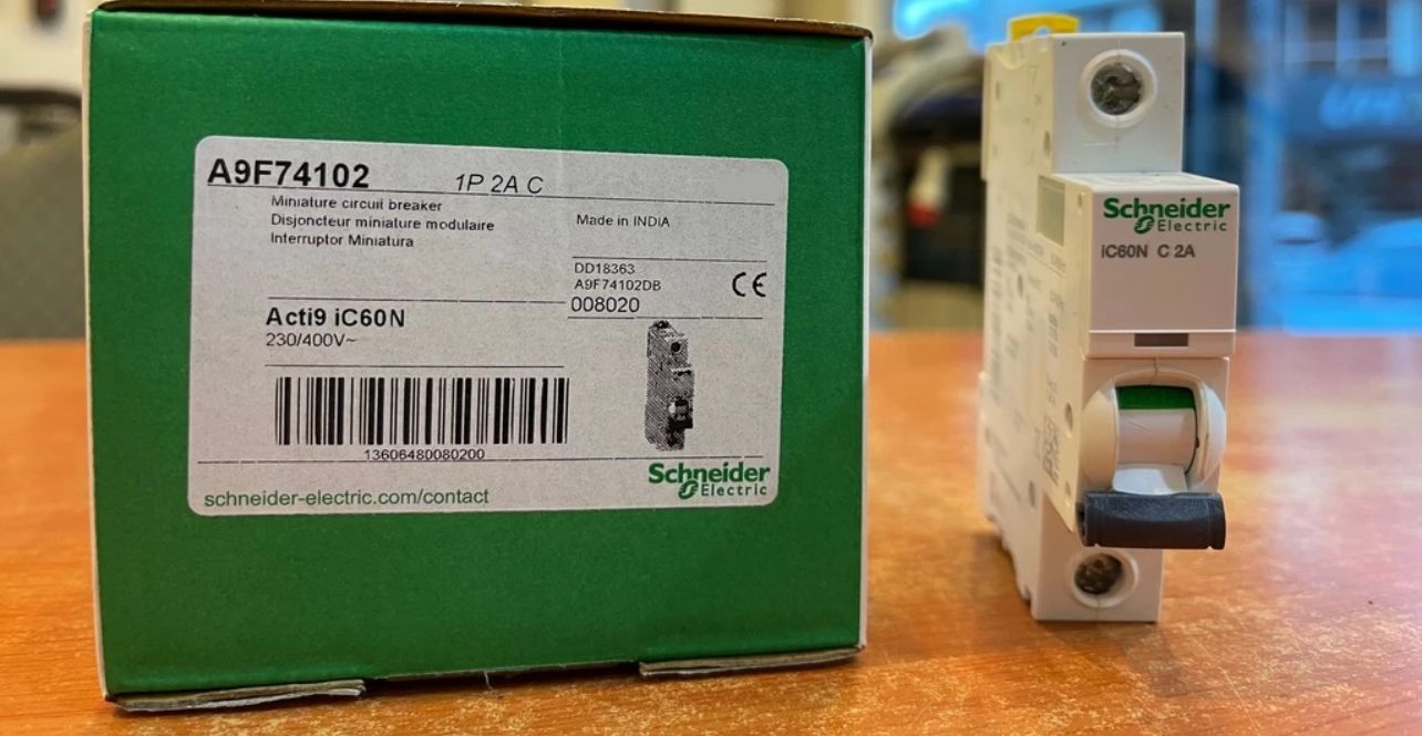 Scheinder SCHNEIDER A9F74102 MCB Acti9 iC60N, 1P, 2 Amp , C curve, 6KA