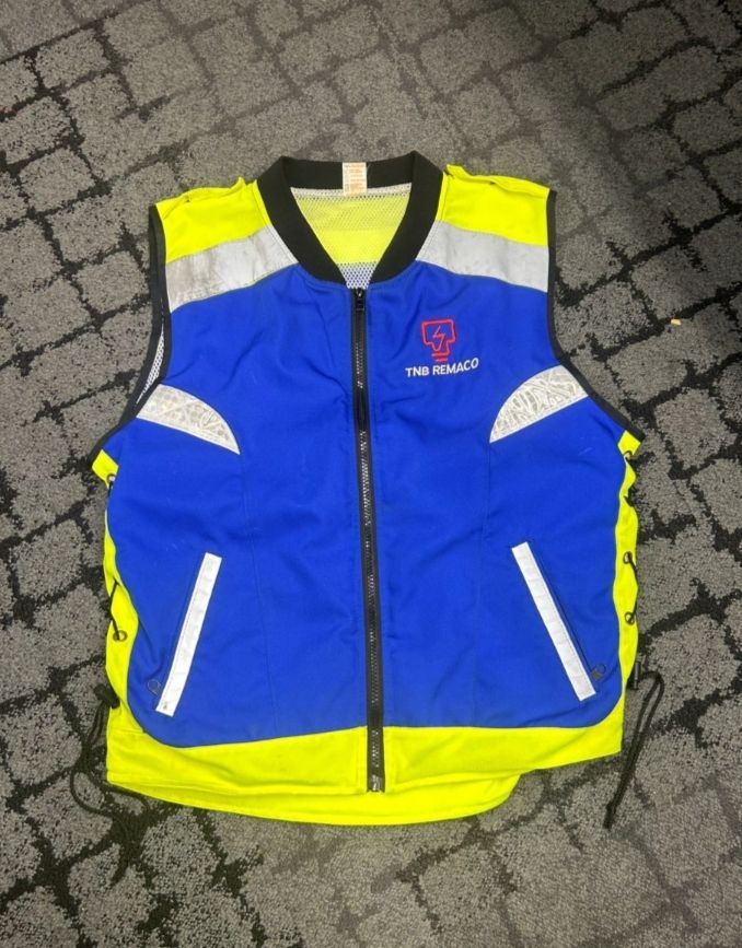 HIGH VISIBLITY SAFETY HARDENESS VEST (FABRIC) -ENFORCEMENT(TNB)- ORDER TO MAKE CUSTOMIZE