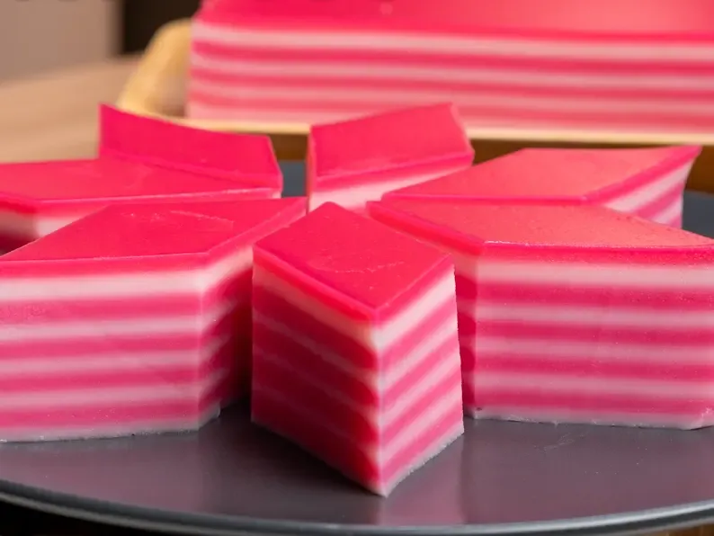 Kuih Lapis (42 pcs)