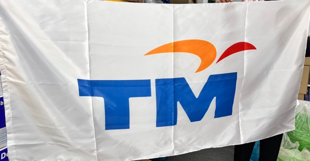 QS TM FLAG NEW LOGO 3ft X 6ft (4 Tali)1 Side