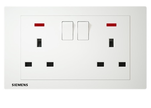 SIEMENS RELFA 5UB1323-3PC01 13A 2GANG SWITCH SOCKET OUTLET WITH NEON INDICATOR (WHITE)