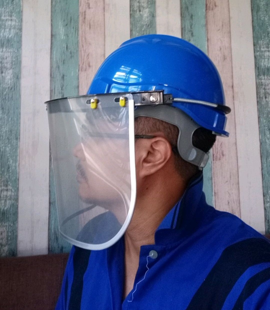 NA Liftable Face Shield - Visor and A2 Bracket For Safety Helmet (helmet not included)