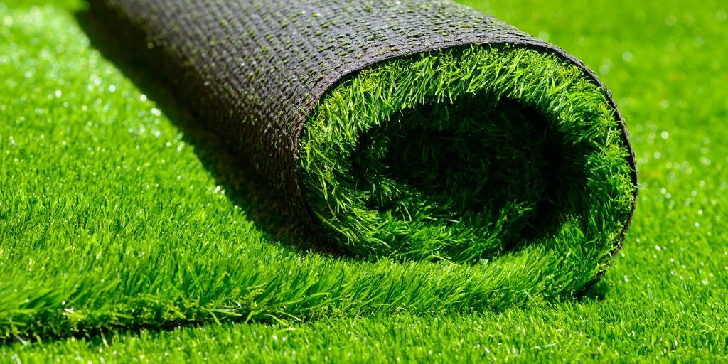 OSUKI Artificial Grass Carpet Natural Green Indoor/Outdoor (5 x 2M x 20mm)