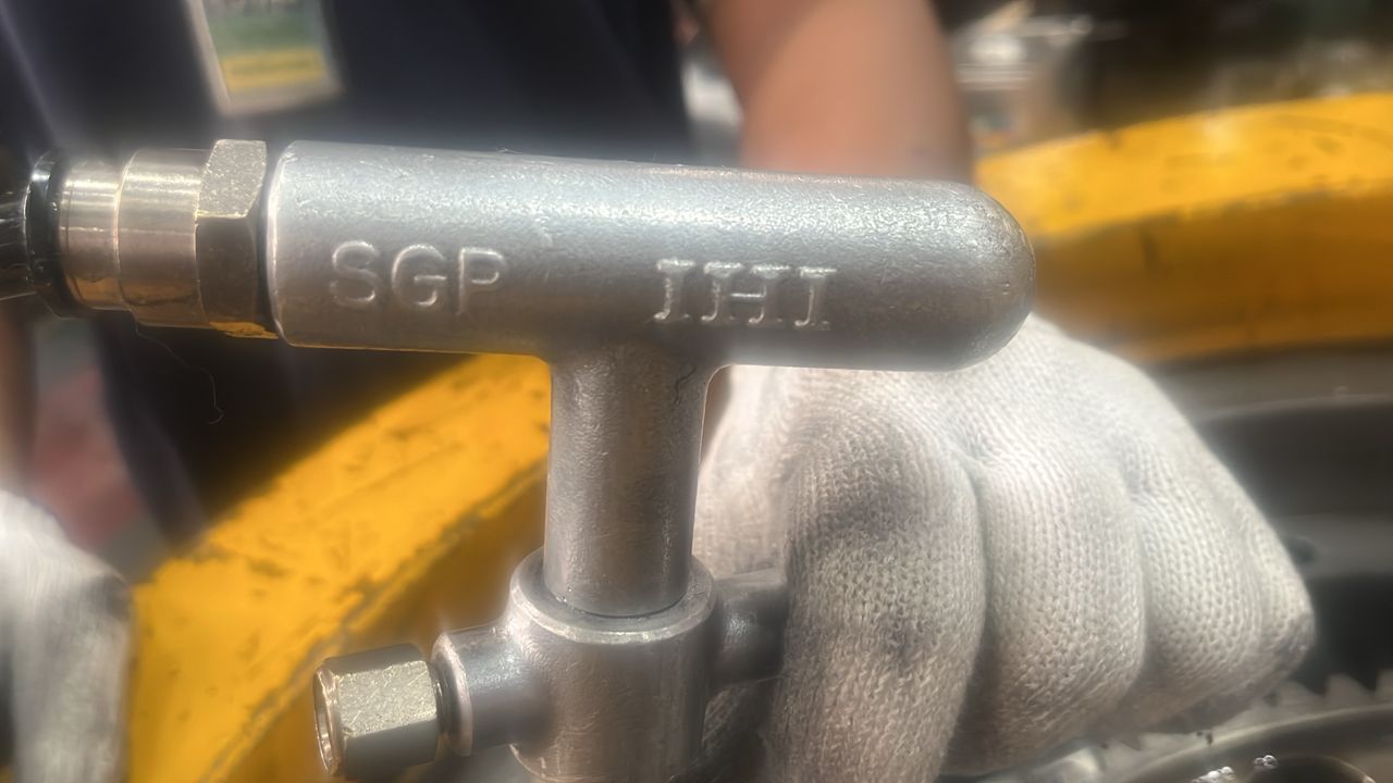 lhi Sgp Q04D1 Grease Gun