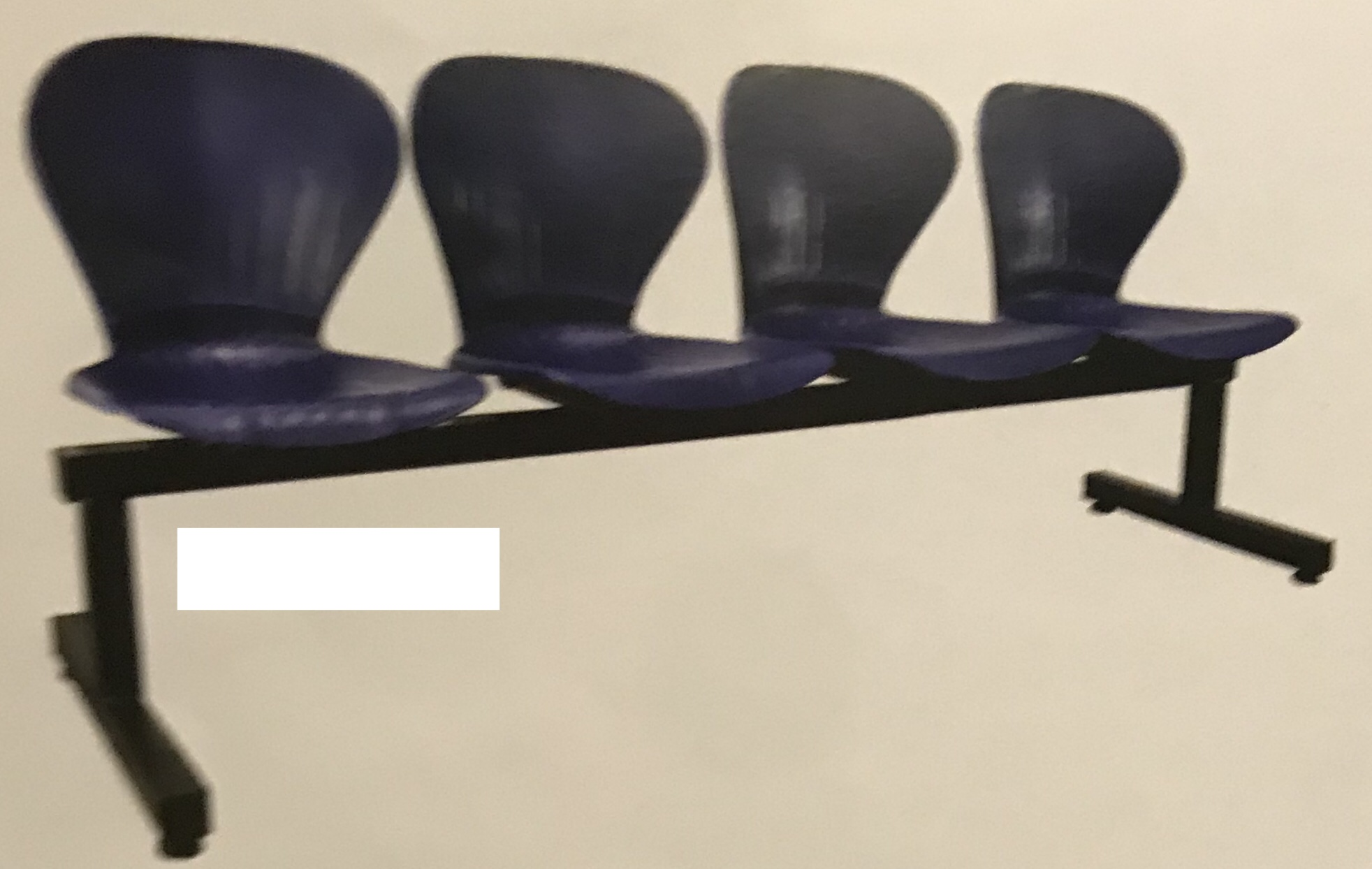 SHELL 4- SEATER LINK CHAIR