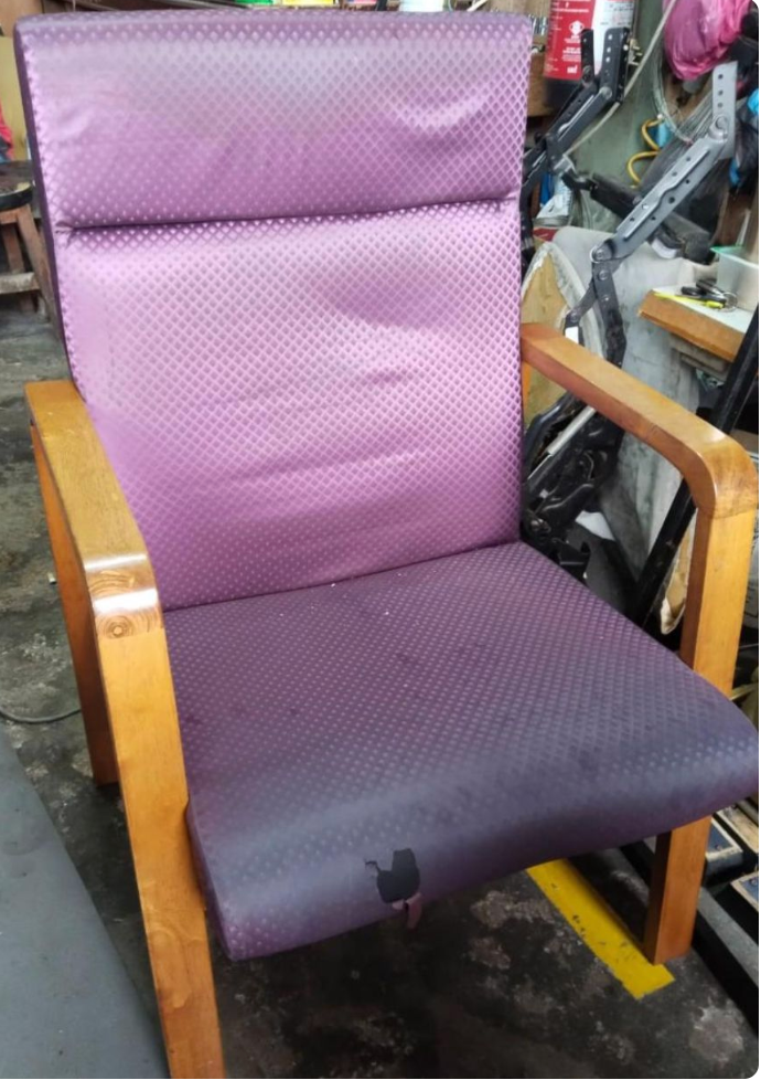 SERVICE TO REUPHOLSTERY VISITOR CHAIR COVER