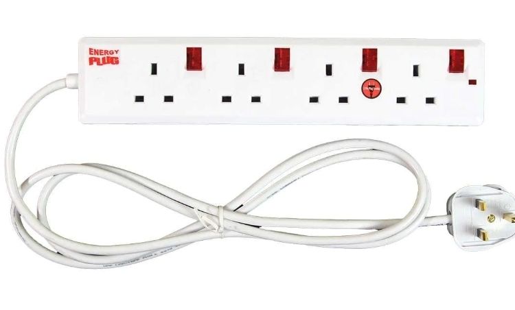Extension 4 Plug