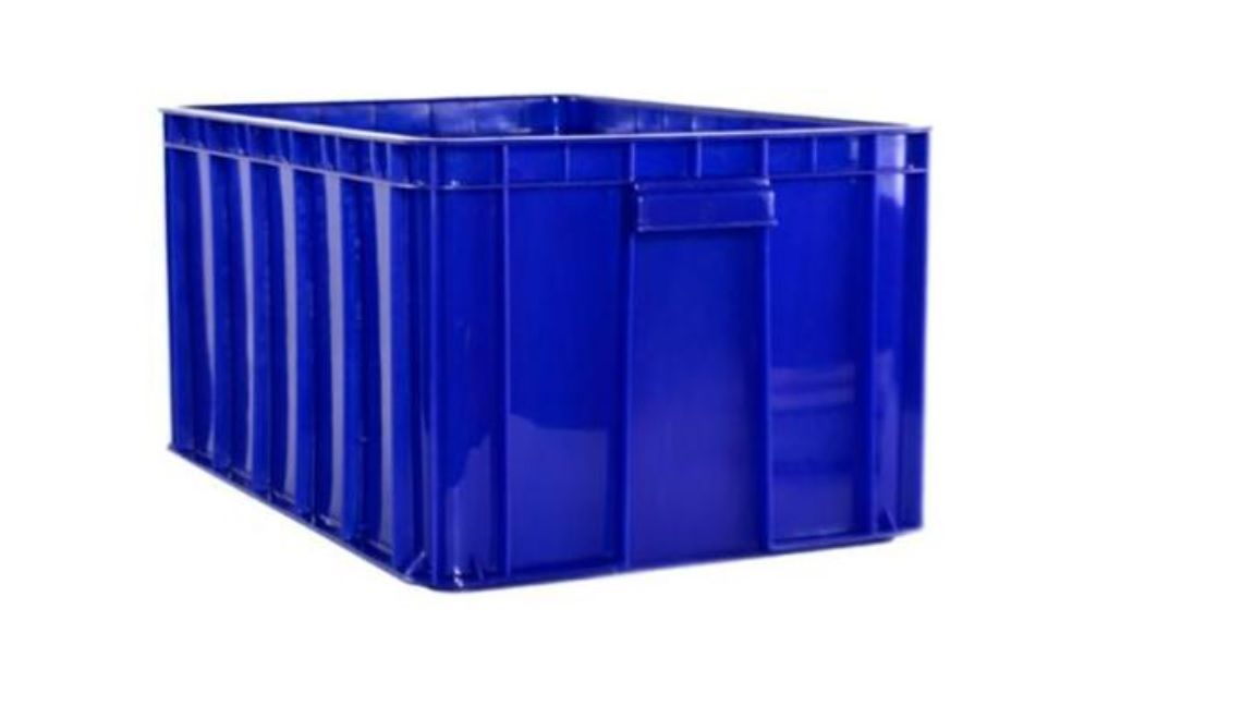 TOYOGO INDUSTRIAL STACKABLE CONTAINER 4905