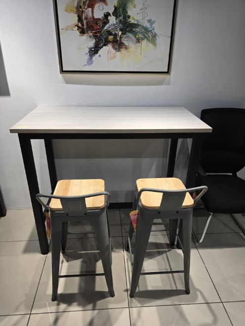 STANDARD HEIGHT DESK (P-WT120X60-W0 + PT-LEG-T-0139)