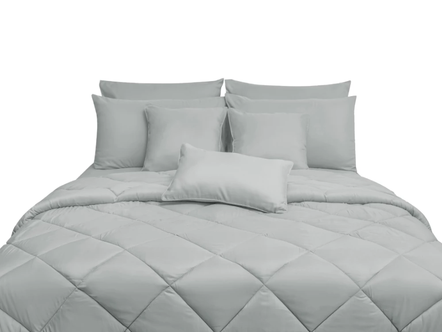 AKEMI MICROXT 700TC COLOURKISSED COLLECTION COMFORTER BET SET  YOUNG BLUE (QUEEN)