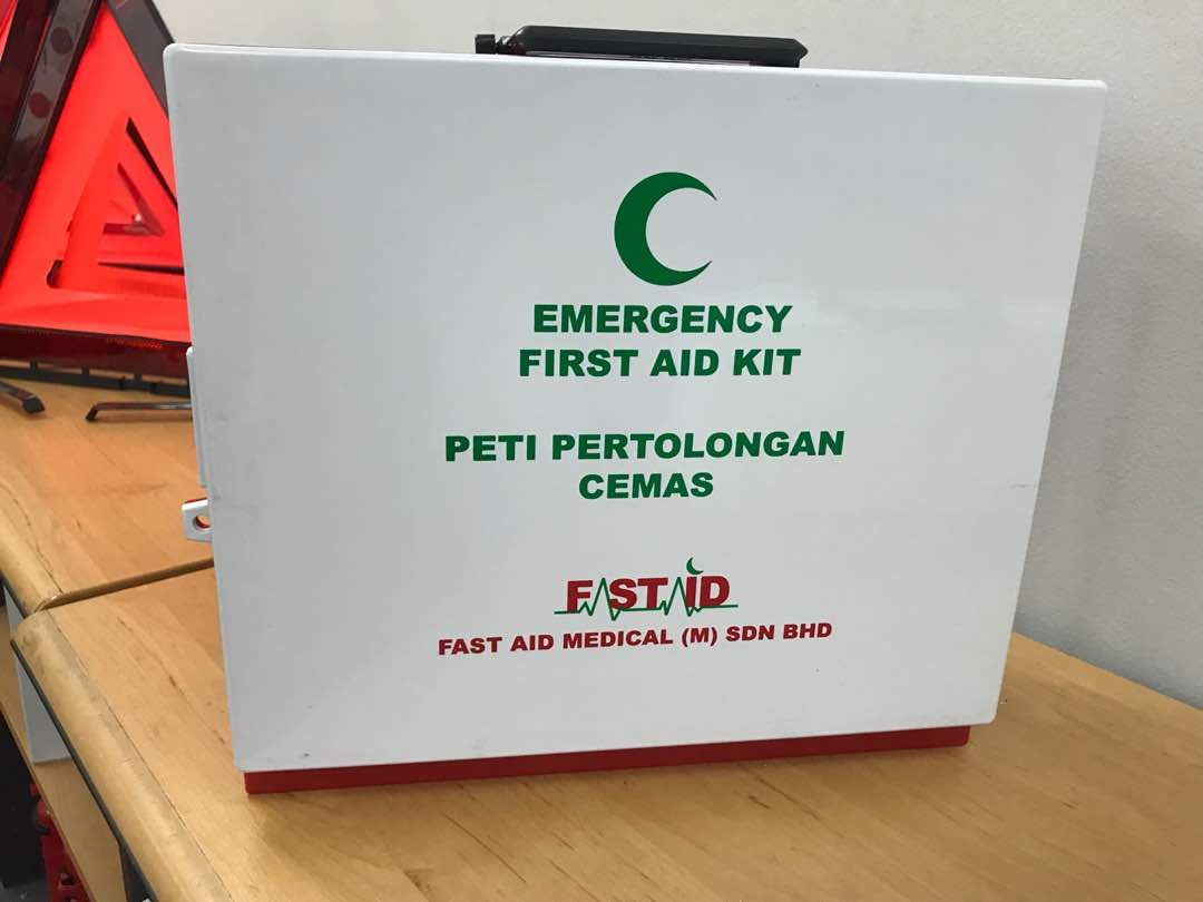 Fast Aid First Aid Kit Large Plastic Box