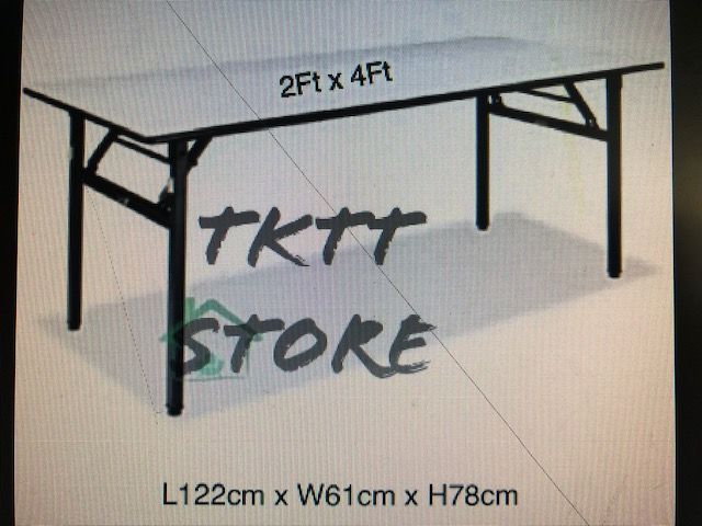 QP Bonquet Table 2' x 4'