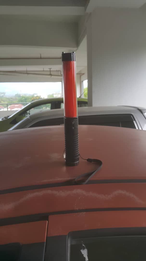Baton Red Baton Light Battery