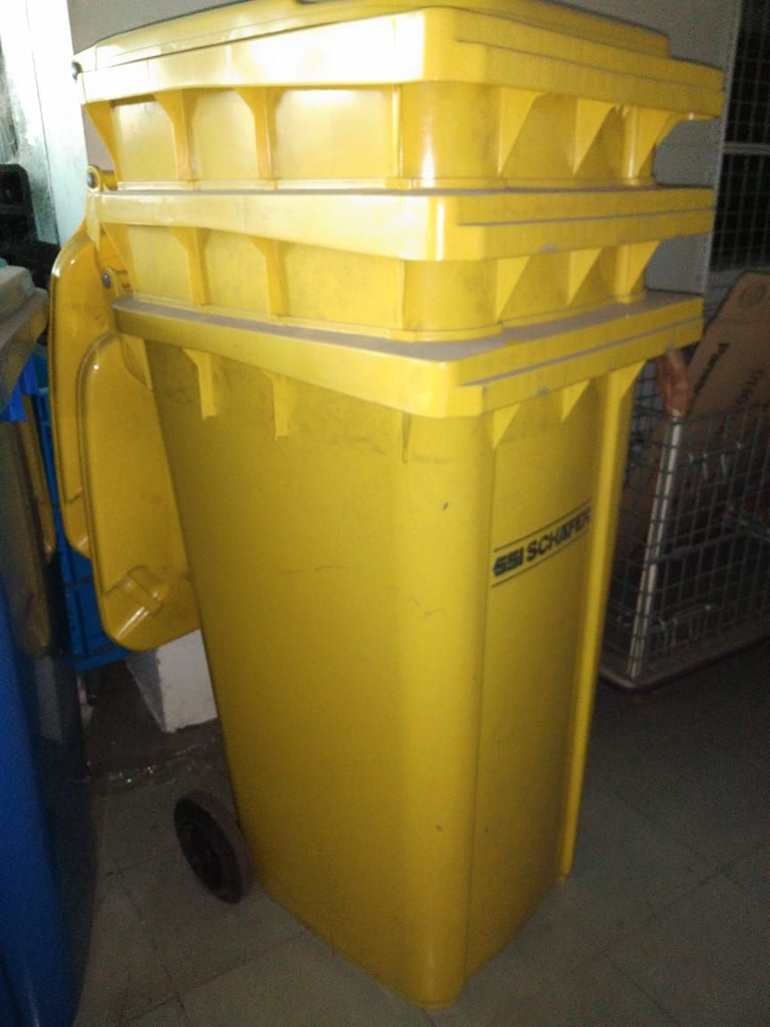SCHAEFER *SCHAEFER Waste Container 240L (Colour : YELLOW)