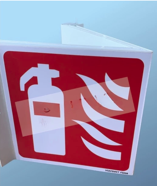 3D FIRE EQUIPMENT SAFETY SIGNAGE (FIRE EXTINGUISHERS)