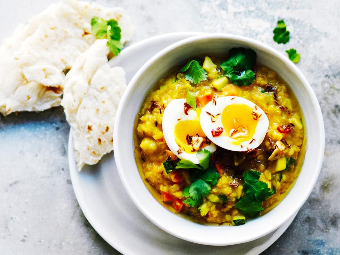 Chapati + Dhal Vegetables + 1 Hard Boiled Egg